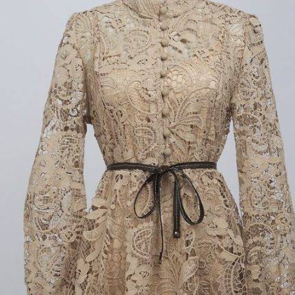 New Fashion Hook Flower Hollowed Out Water-soluble Lace for a Slimming and Stylish Dress With Belt-GZYYKJ031