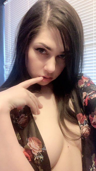 Проститутки Москвы: Взгляд на мир интимных услуг без «если»