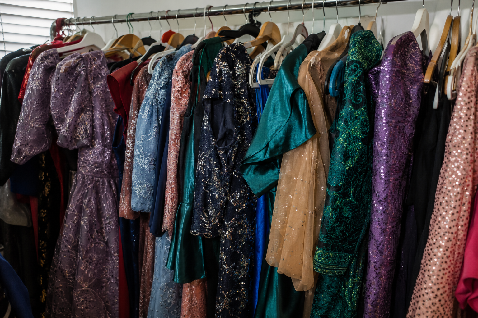 Preloved Aso Ebi and occasion wear